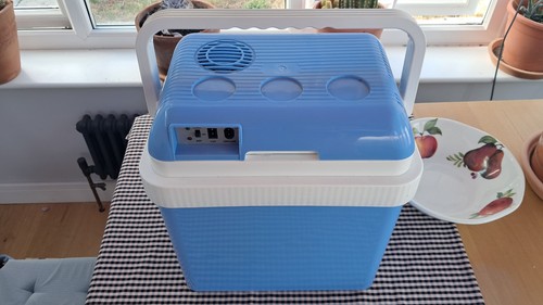 Used electric cool - cool, box