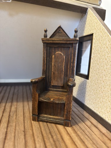 Dolls house scale tudor - dolls,