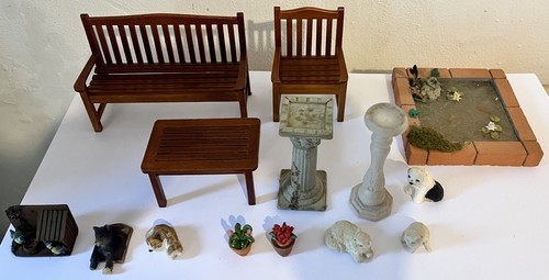 Vintage dolls house garden - vintage,