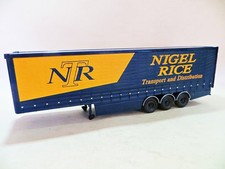 CORGI 'CURTAINSIDE 3 AXLE