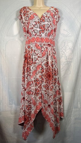 Peacocks white pink boho - peacocks,