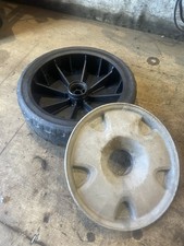 Front Wheel from a Honda HRX476C Lawn Mower (198)