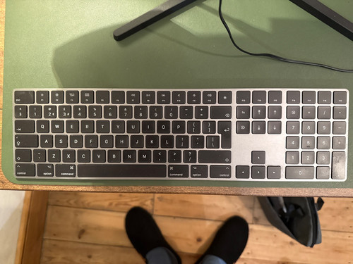 Apple magic keyboard - apple,