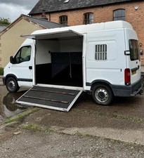 3.5t Horsebox Renault Master