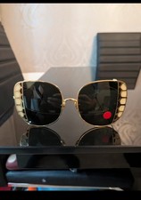 Brand new Linda Farrow