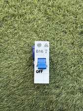 WYLEX B16 MCB 16-amp circuit