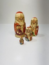 Russian Matryoshka 4pc Hand