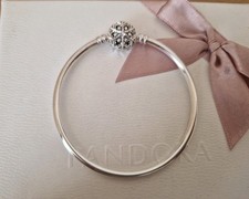 Pandora Moments Sparkling