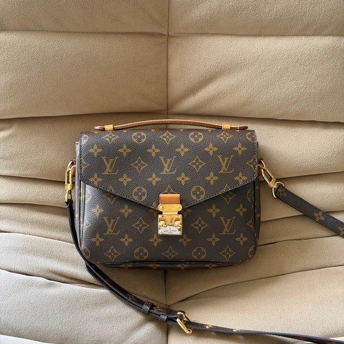 Louis vuitton pochette metis - louis,