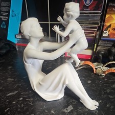 Kaiser Porcelain Mother And