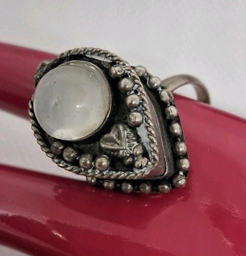 Vintage poison locket - locket, or