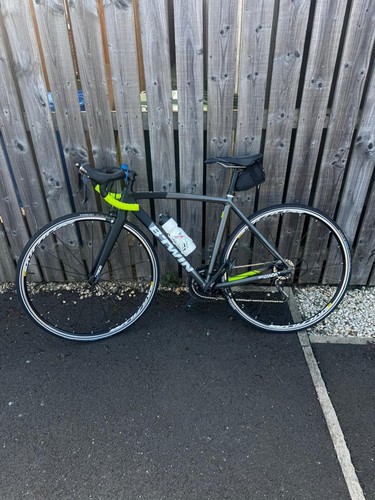 Road bike - road,