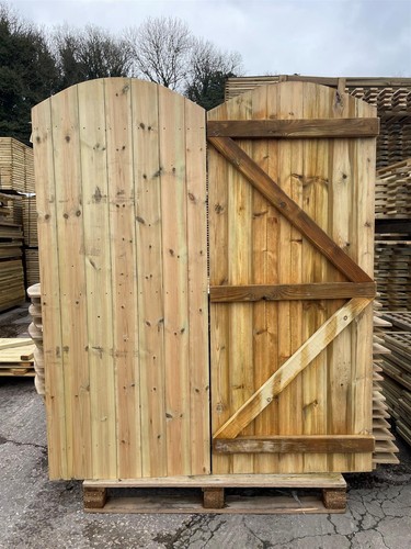 Tongue groove gate - tongue,