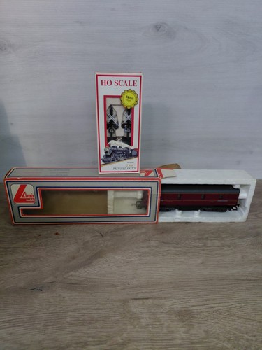 Lima 305358 carriage boxed - carriage, +