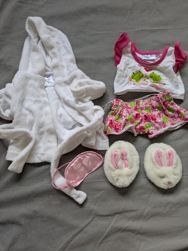 Build bear 2000s set with - 2000s,