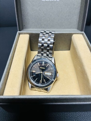 Seiko 7n43 0am0 quartz men - seiko,