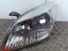 2011 RENAULT MEGANE N/S Passengers Left Front Headlight Headlamp