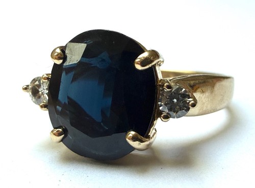 Natural blue sapphire - blue, &