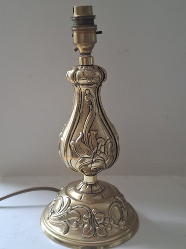 Vintage brass tone - brass, table