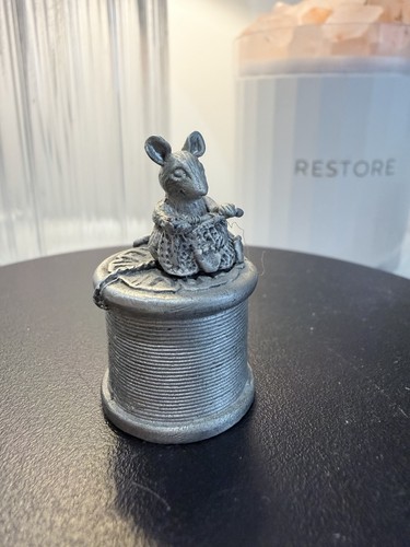 Pewter collectible thimble