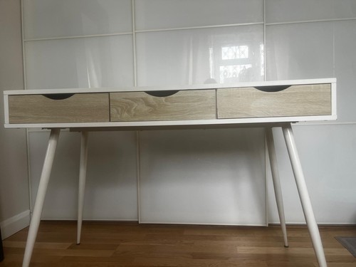 Made com white corner - made.com,