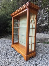 English Fruit Wood & Pine