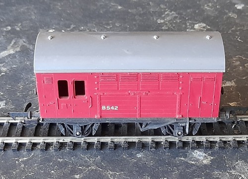 Triang r123 horse - triang,