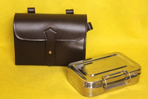 Hunting sandwich tin with - tin,