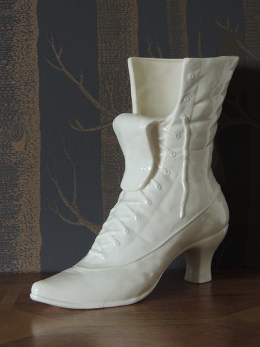 Vintage ladies victorian style - victorian,
