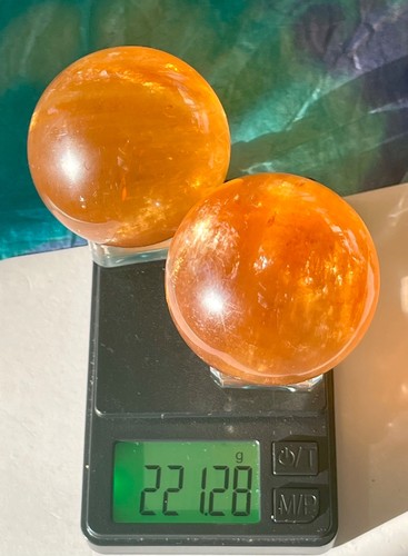 Honey calcite large - calcite,
