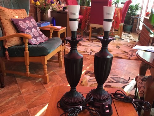 Pair traditional style - pair,