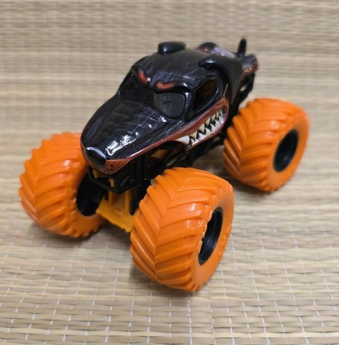 Monster jam truck - monster,