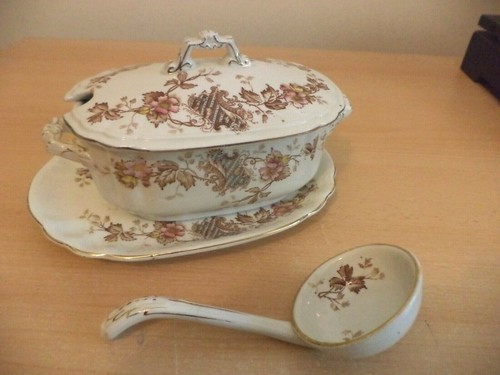 Royal doulton old - royal,
