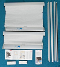 TWO VELUX WINDOW SOLAR POWERED BLINDS TO FIT SIZE MK06 78 X 118 CM