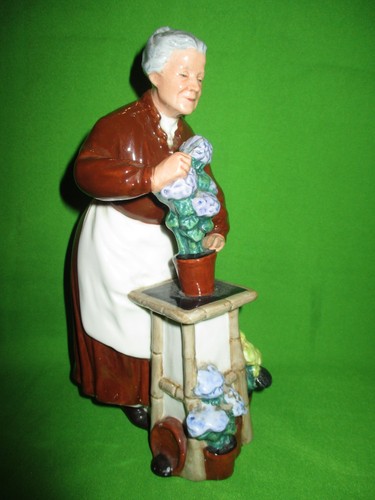 Royal doulton 2349 flora - royal,