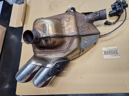 Ducati diavel oem exhaust - ducati,