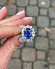 4.39 Ct Oval Cut Natural