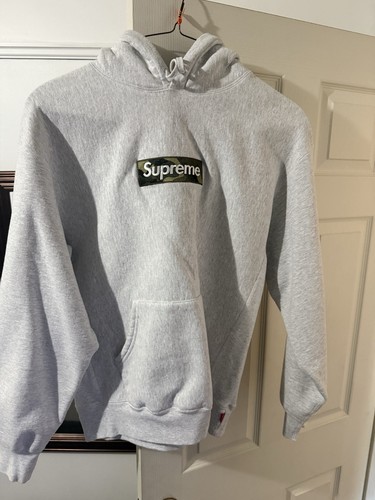 Supreme camo box - supreme,