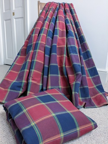 Bespoke curtains w120 l140 - bespoke,