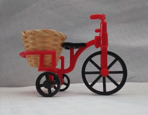 Red tricycle vintage sylvanian - tricycle,