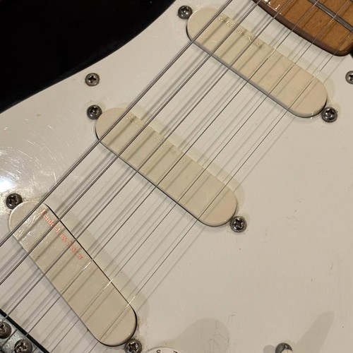 Fender electric guitar - electric, 1984