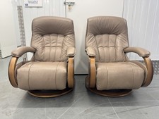 Pair of Himolla Mosel Maxi