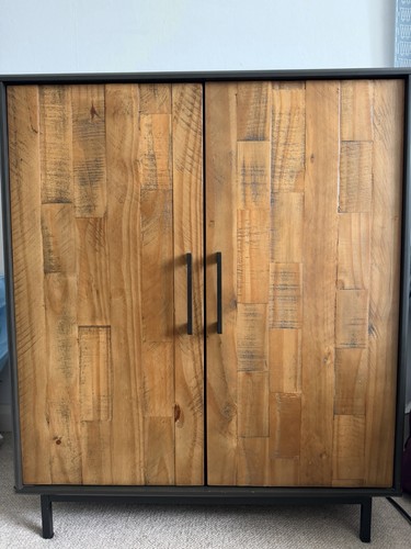 Next wood grain - next, freestanding