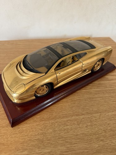 Rare jaguar 220 22ct - 22ct, gold