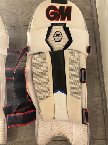 Kids cricket pads few - pads,