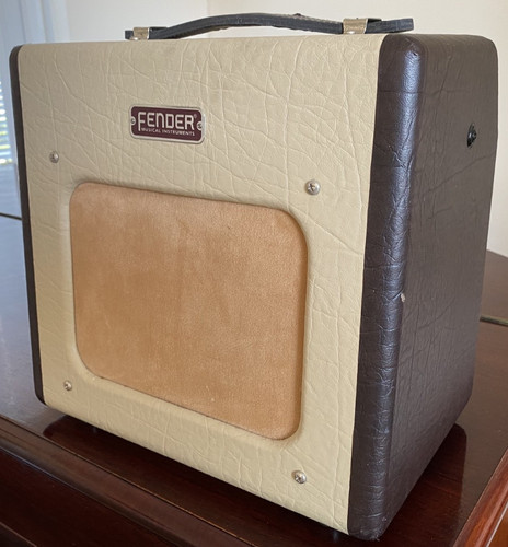 Fender champion 600 - 600, valve