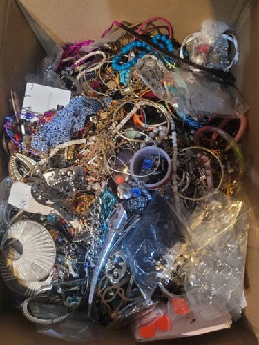 12kg broken costume jewellery - broken,