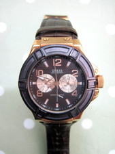 GUESS WATCH W0040G3 IN VGC