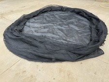 14ft Trampoline With Enclosure