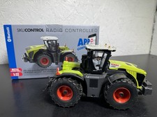 Siku 6791 Claas Xerion 5000 TRAC VC Tractor 1:32 Remote Control Bluetooth App VG
